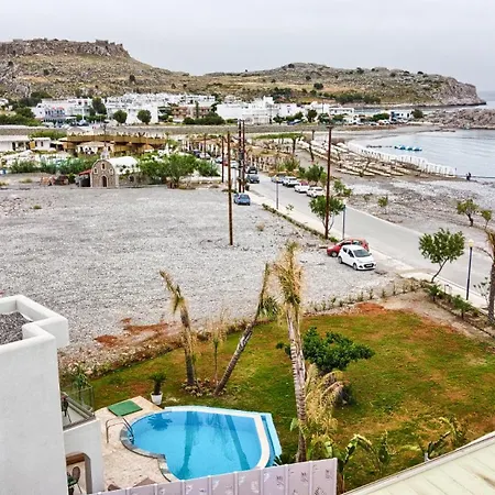 فيلة Le Palme Rhodes شاراكي