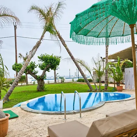 فيلة Le Palme Rhodes شاراكي