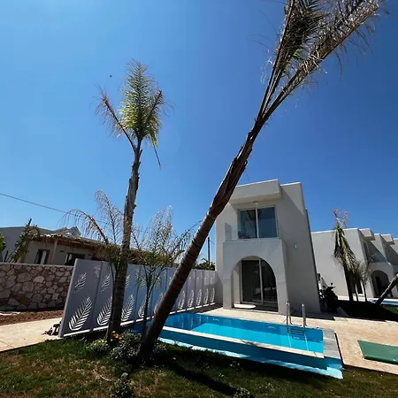 Le Palme Rhodes فيلة
